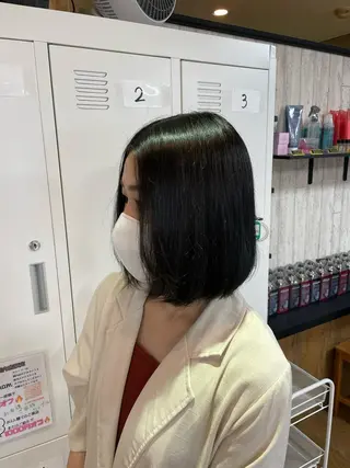 ミディアム アンククロス横浜関内店所属・ブリーチカラーカット /miinaのヘアスタイル