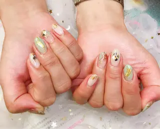 ショート カラー ネイル Q Free nailsのネイルデザイン