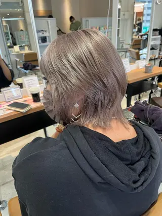 ショート u n aのヘアスタイル