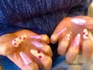 ネイル MELLMODE所属・Nakano Kanaのネイルデザイン
