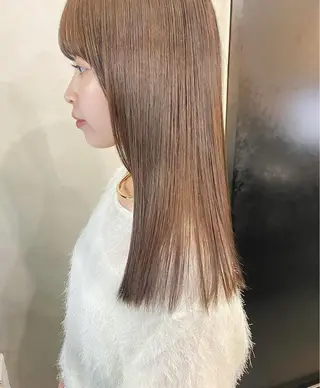 ロング ブリーチなしダブルカ ラー🩶manamiのヘアスタイル