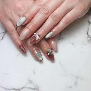 ネイル 石原 夕華のネイルデザイン