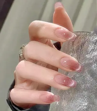 ネイル Alra アルラのネイルデザイン