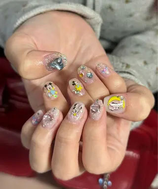 ネイル LAVISH nanamiのネイルデザイン