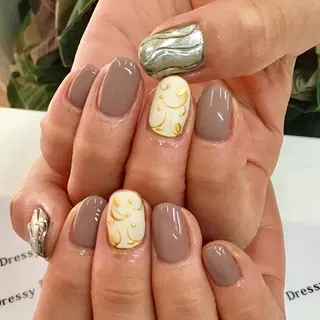 ネイル キャンアイドレッシー 海老名のネイルデザイン