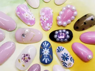 ネイル ティーエヌ 金山駅東口店のネイルデザイン