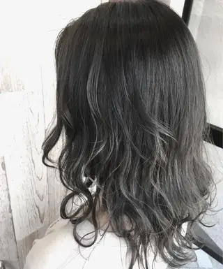セミロング カラー特化サロン茶屋 町Furukuboのヘアスタイル