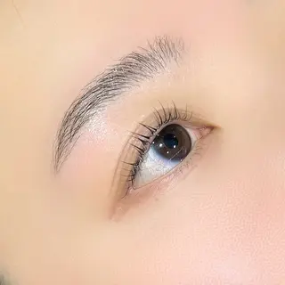 アイブロウ 髪質改善/ボブ/暖色 /𝙨𝙤𝙧𝙖のマツエク・マツパデザイン