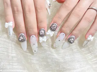 ネイル 🎀ネイルサロン エクラYUI🎀のネイルデザイン