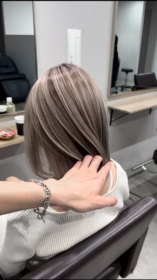 ミディアム カラー バレイヤージュ /ハイライト/もときのヘアスタイル