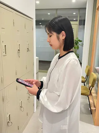 ミディアム カットパーマモデル 山中 遥のヘアスタイル