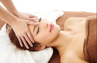 エステサロン ルーサ所属・和賀 ひろこのエステ・リラクイメージ