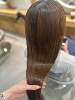 ロング オオニシ ナツミのヘアスタイル