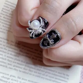 ネイル NOIROUGE所属・NOI ROUGEのネイルデザイン