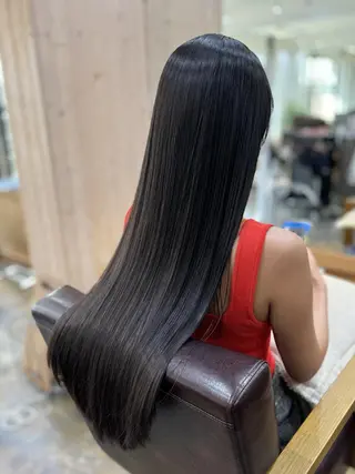 ロング 髪質改善✨艶髪✨ レイヤーカット 田畑のヘアスタイル