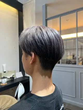 カラー メンズ 川村 綾のヘアスタイル
