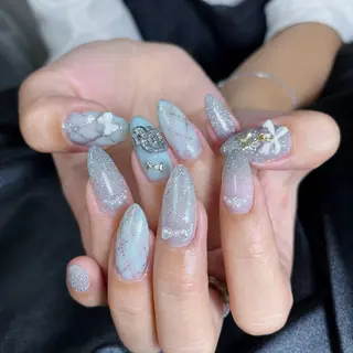 ネイル YURI NAILのネイルデザイン