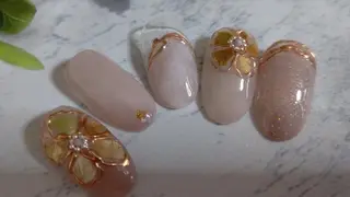 ネイル ラヴィアン ローズのネイルデザイン