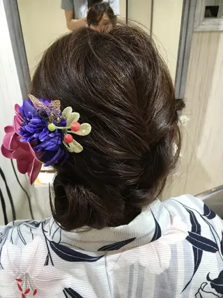 セミロング ロング カラー パーマ ヘアアレンジ ✨艶髪✨透明感✨ 山内大樹のヘアスタイル