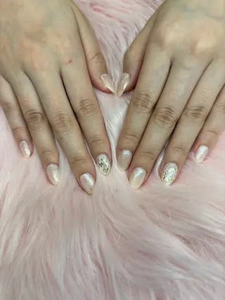 ネイル misaki 🤍のネイルデザイン