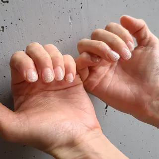 ネイル 6RokuHair（ロクヘアー)所属・門川 茉奈美のネイルデザイン