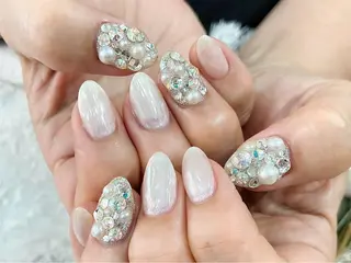ネイル nailsalon Mirrorのネイルデザイン