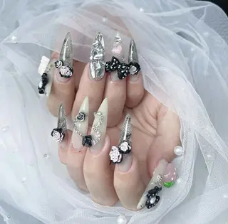 ロング カラー Bling Salonのネイルデザイン