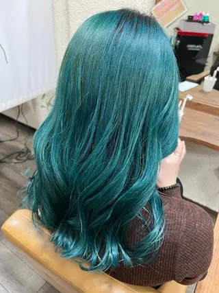 カラー 杉野 まみのヘアスタイル