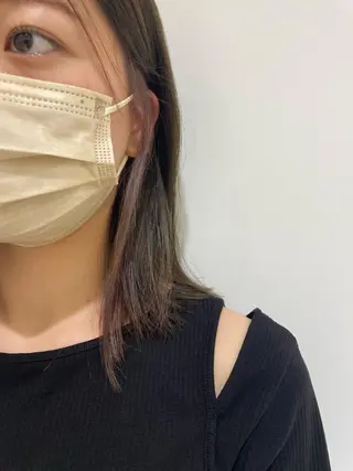 セミロング momoka ［pejite]のヘアスタイル