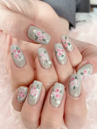 ネイル nail salon Berry所属・前田 りかのネイルデザイン