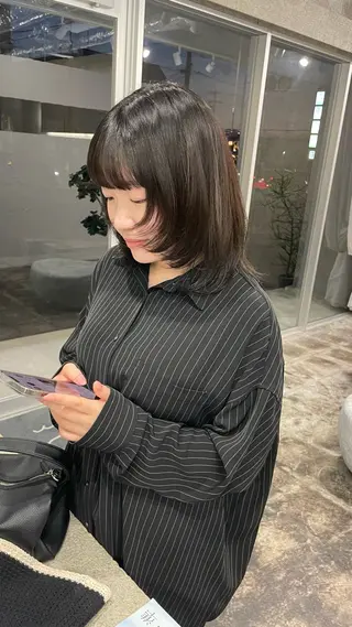 shiba tomomiのヘアスタイル