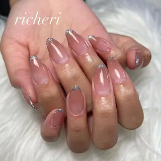 ミディアム ネイル richeri beautyのネイルデザイン