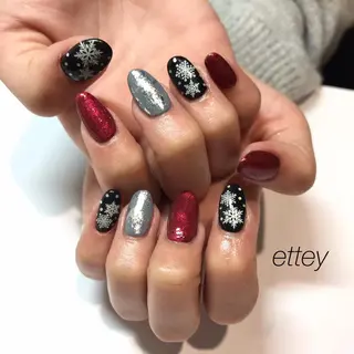 ネイル 指名支持率NO.1 スタイリストのヘアスタイル