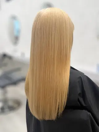 ロング 🍎森貝洋亮🍎 ブリーチカラー特化のヘアスタイル