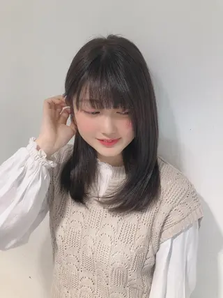 ミディアム カラー ヘアアレンジ 外苑前NO.1艶髪 透明感カラーのヘアスタイル