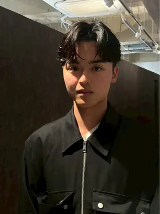 ショート パーマ メンズ 金山駅前/メンズ パーマ/真柄 恒輝のヘアスタイル