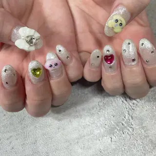 ネイル 東 千夏のネイルデザイン