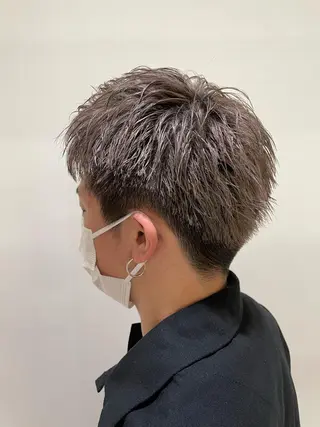 カラー メンズ 國井 誠のヘアスタイル