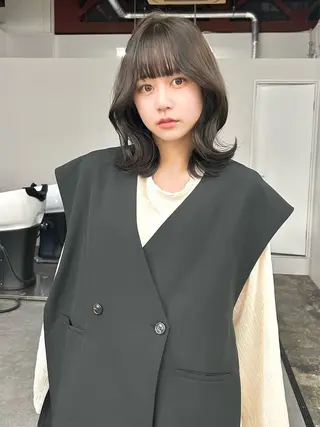 ミディアム カラー Lien by kiitos所属・韓国ヘア×レイヤー カット/上田丈也のヘアスタイル