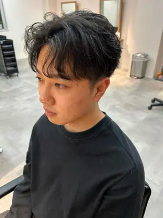 パーマ メンズ 男の理想を叶える🔥 メンズパーマ特化｜関のヘアスタイル