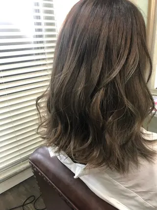 ミディアム 🌟髪質改善ケアカラ ー美髪縮毛矯正y🌟のヘアスタイル