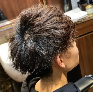 ショート パーマ メンズ 浅見 天翔のヘアスタイル