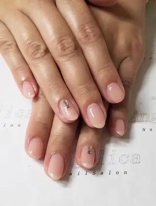 ネイル Angelica ネイリストのネイルデザイン