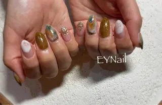ネイル EYNail所属・EYNail Eriのネイルデザイン