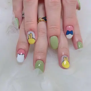 ネイル Riona 🌸上野のネイルデザイン