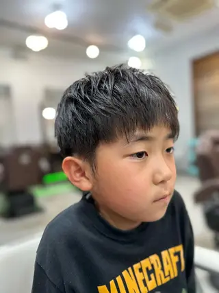 ミディアム メンズカットNo,1 小池 魔裟斗のヘアスタイル