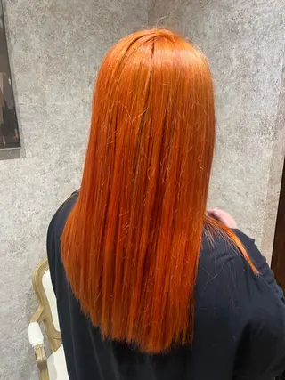 ロング カラー シャドールーツ earth　深川愛実のヘアスタイル