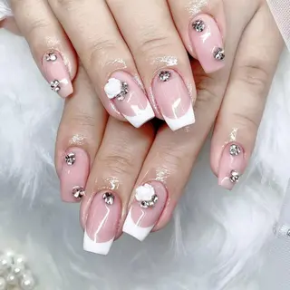 ネイル queensnail 🧸mikiのネイルデザイン