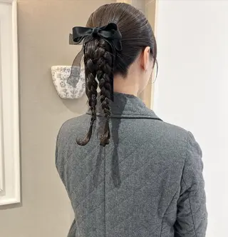 ミディアム ヘアアレンジ karin🌛ボブ／ 透明感たっぷりカラーのヘアスタイル