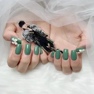 セミロング Conjunim MAMI🎀✨のネイルデザイン